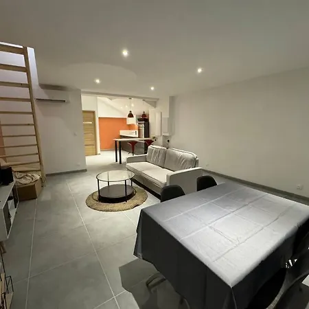 Maison De Terrasse *
